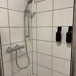 Daire Staedtische Ruheoase Mit Garten & Gratis Parkplatz *