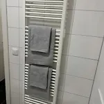 Ruhiges Garten-apartment Mit Gratis Parkplatz * Graz