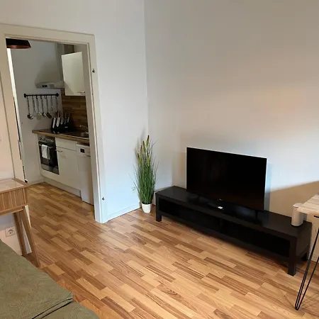 Daire Staedtische Ruheoase Mit Garten & Gratis Parkplatz Graz